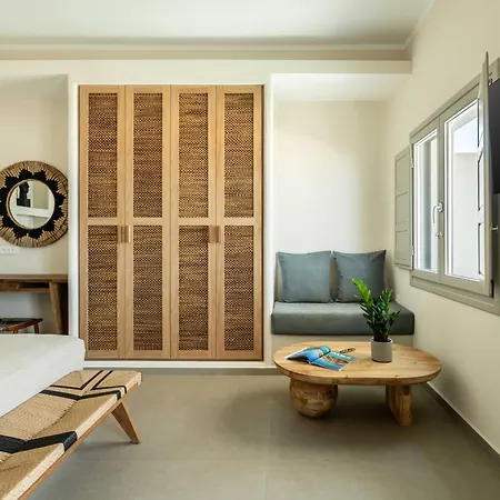 Apartment Phos